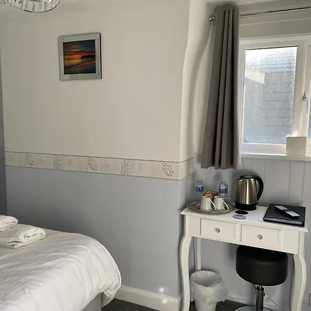 Marine View 3* Scarborough