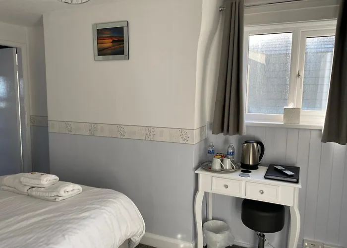 Marine View 3* Scarborough