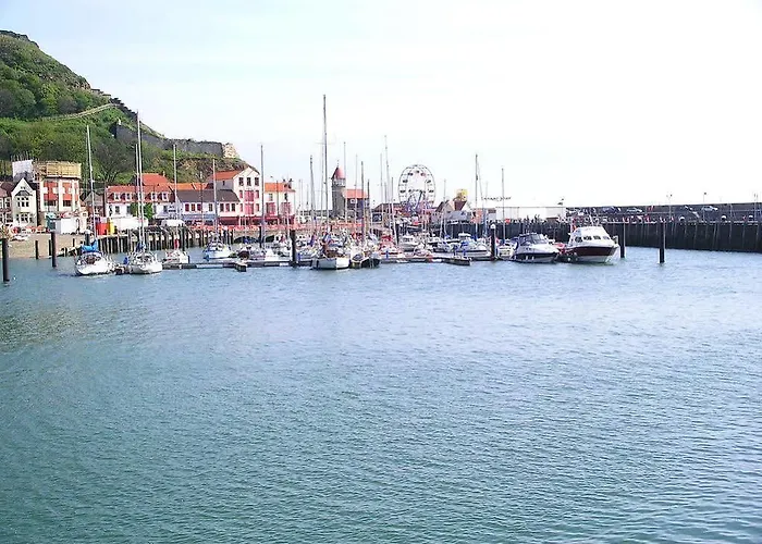 Marine View Pensionat 3*