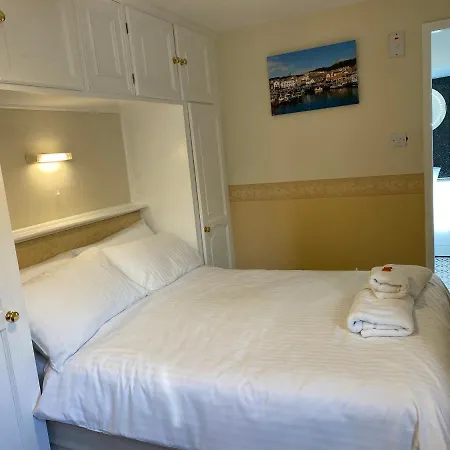 Marine View 3* سكرابورو