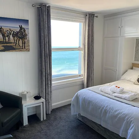 Marine View
